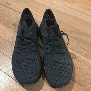 CROCS Black Athletic Sneakers with Breathable Mesh